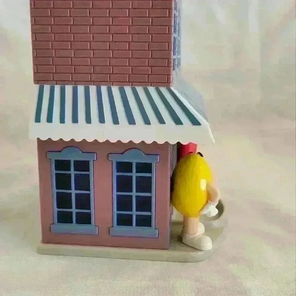 M&M Walgreens Candy Dispenser - Picture 3 of 9